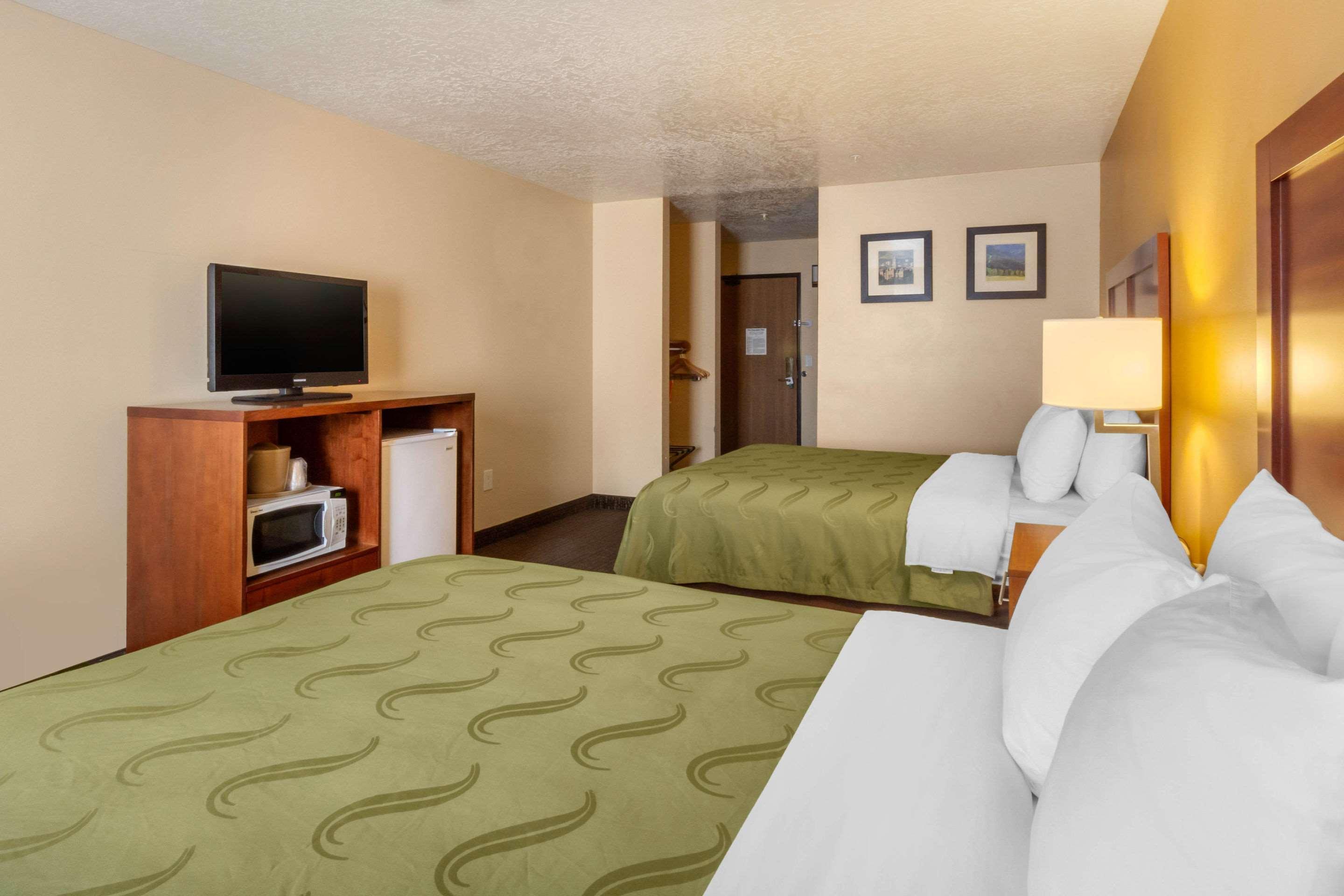 Quality Inn Logan Near University Extérieur photo