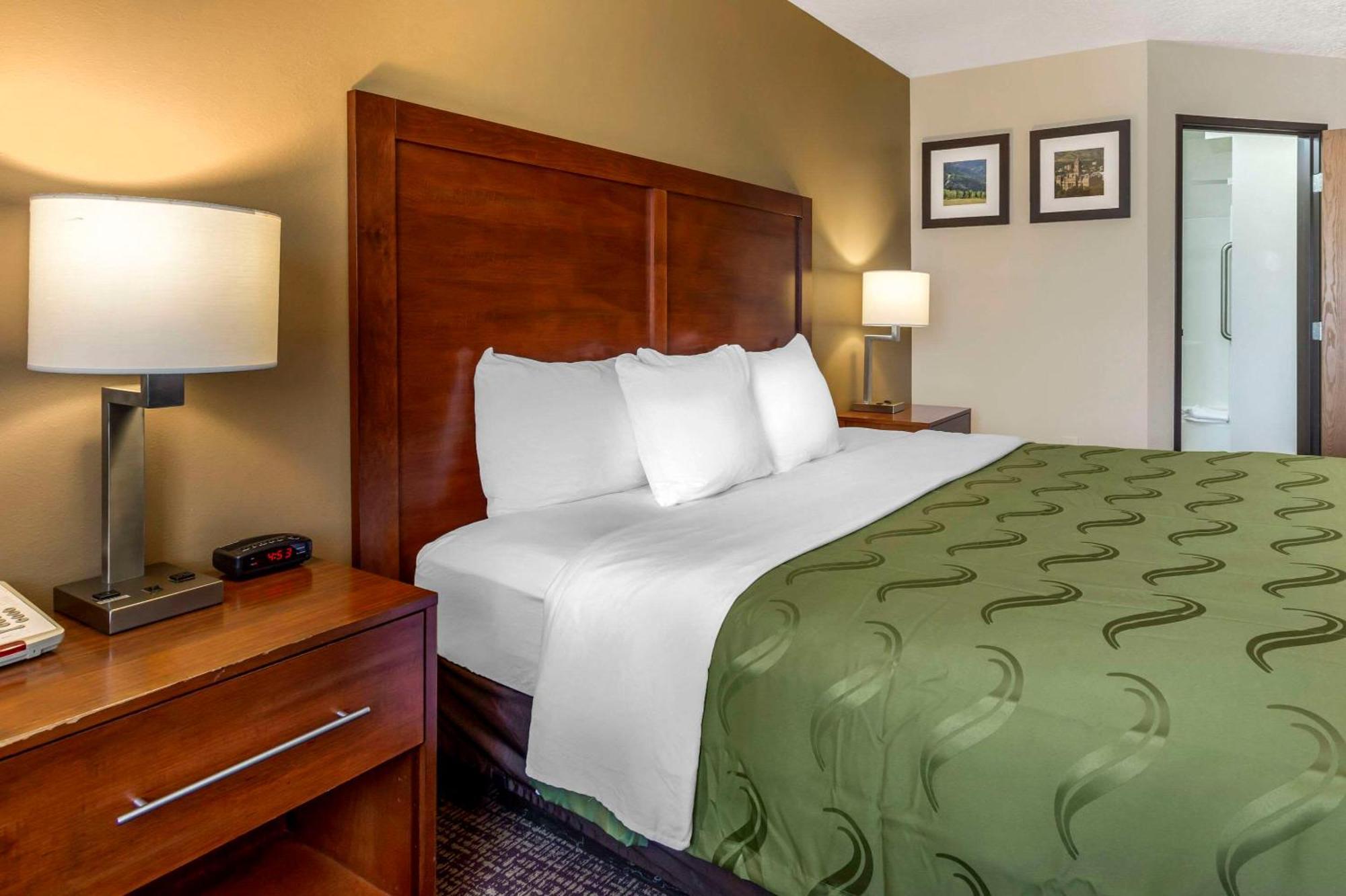 Quality Inn Logan Near University Extérieur photo