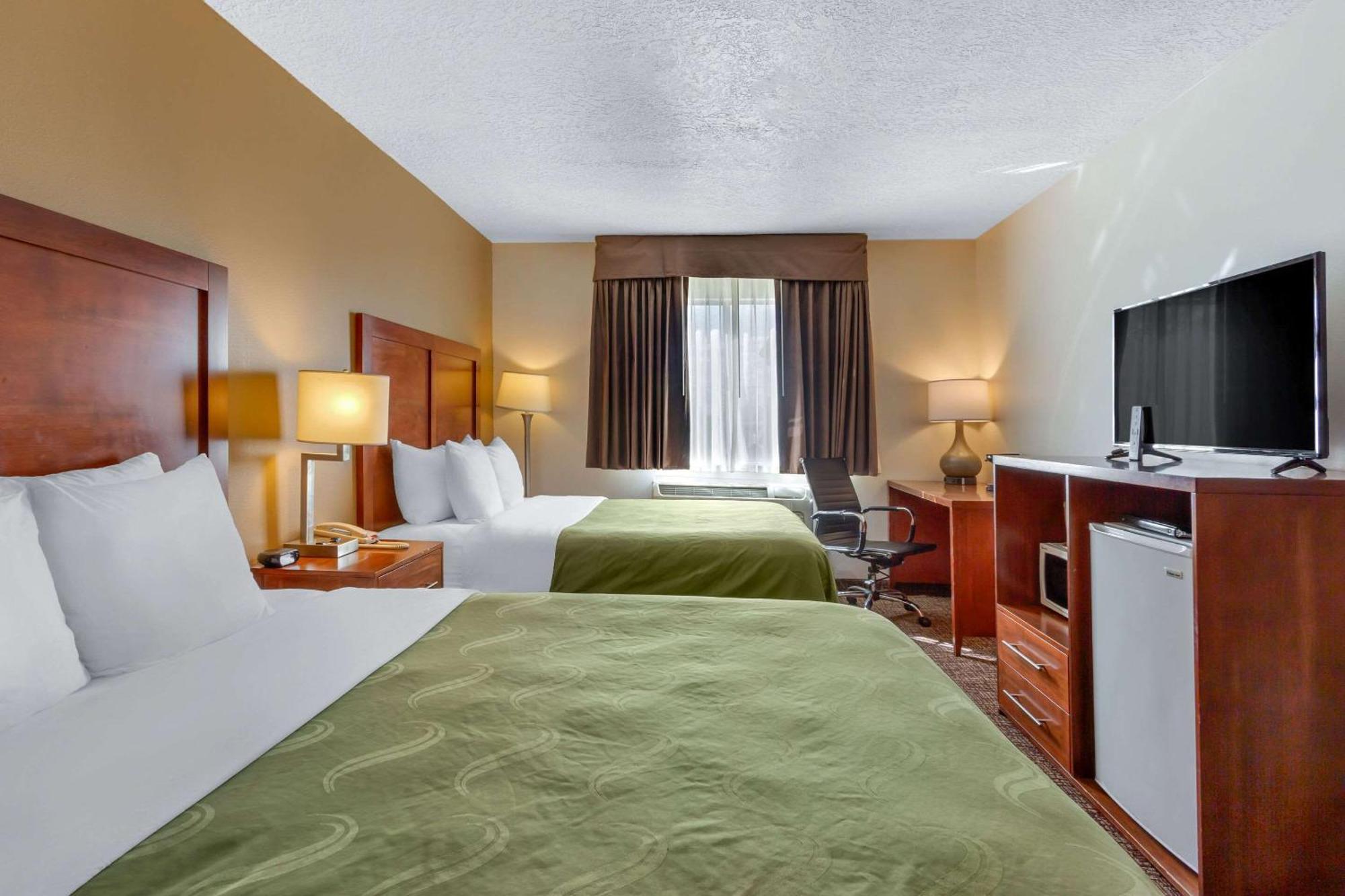 Quality Inn Logan Near University Extérieur photo