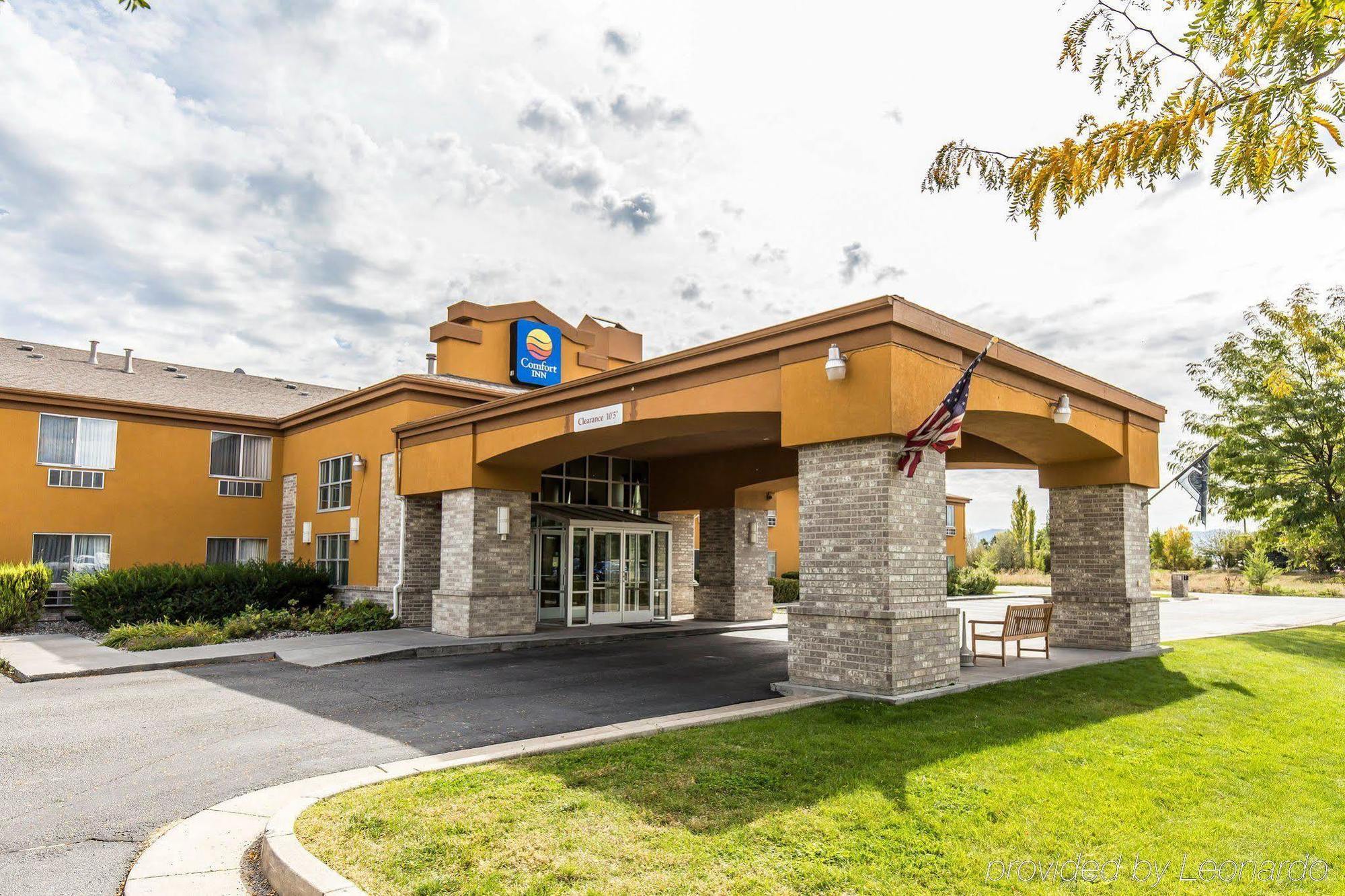 Quality Inn Logan Near University Extérieur photo