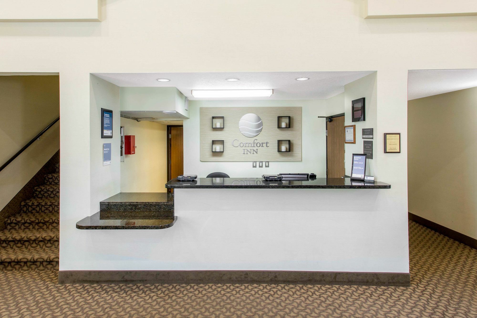 Quality Inn Logan Near University Extérieur photo